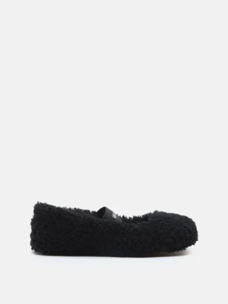 Ballerinasko i svart shearling