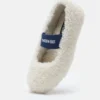 Hvite ballerinasko i shearling Hvite ballerinasko i shearling